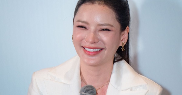 Nguyễn Công Nương - cô đồng từ ngoài đời vào phim