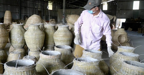 Làng nghề đan lát Thái Mỹ bền bỉ với sản xuất xanh