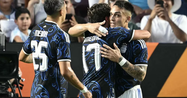 Tuyển Argentina thắng dễ Honduras dù vắng Messi