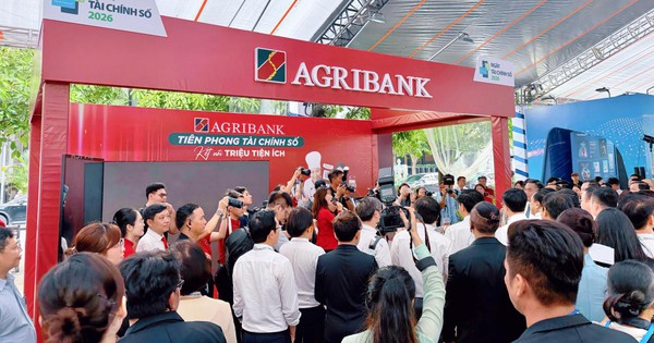 Ấn tượng với hệ sinh thái số Agribank tại Ngày tài chính số 