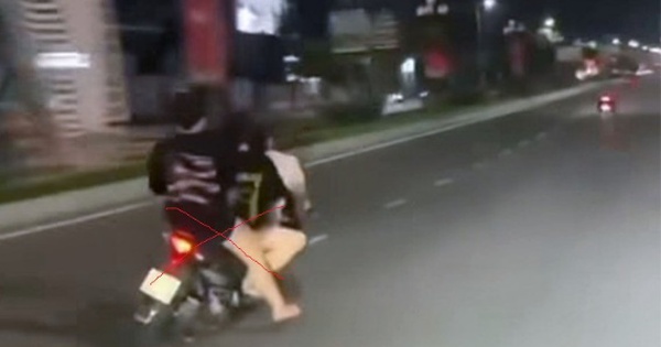 3 thiếu nữ đi xe máy lạng lách, đánh võng trên đường