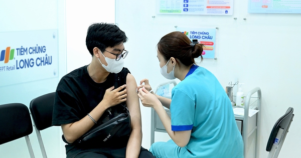 Chuyên gia dịch tễ cảnh báo nguy cơ sốt xuất huyết bùng phát trên diện rộng