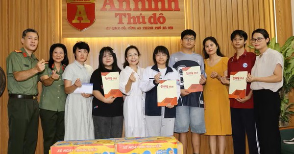 Nối dài những yêu thương dành cho con em liệt sĩ công an