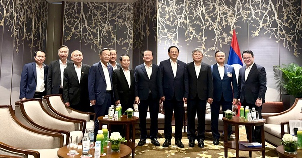 Thủ tướng Lào ghi nhận những đóng góp của VRG tại 