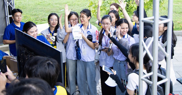 Tạo sức hút việc làm