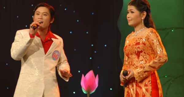 HTV ra mắt chương trình Sân khấu về khuya - Báo Người Lao ...