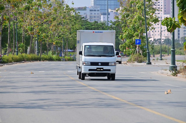Đáp ứng nhu cầu vận chuyển hàng hoá thiết yếu trong giãn cách với Suzuki Carry Pro - Vimarsana News