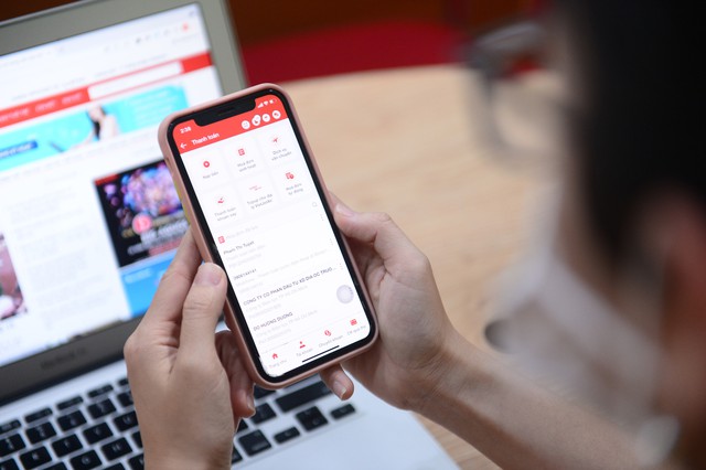 Giao dịch trực tuyến, tích điểm đổi quà hấp dẫn cùng HDBank Loyalty - Vimarsana News