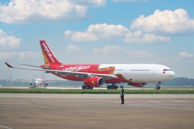 thumbnail - Vietjet giảm đến 55% giá vé SkyBoss Business