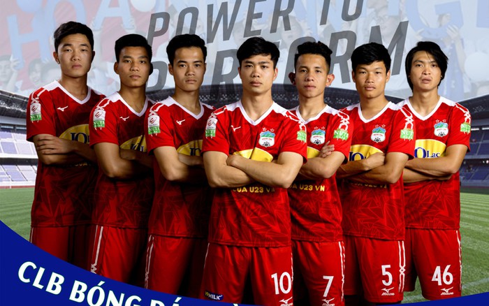 Hết Chỗ Cho Áo Đấu 