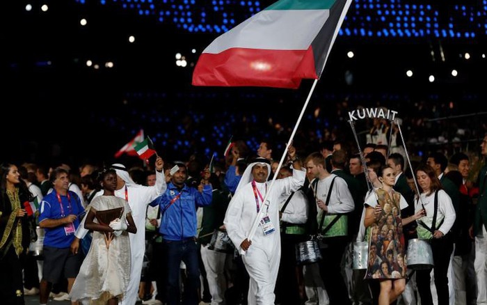 Kuwait có sự tham gia và gắn bó với nhiều môn thể thao quốc tế. Những hình ảnh về những ngôi sao thể thao của Kuwait tham gia, thi đấu ở các giải đấu cấp cao sẽ giúp độc giả cảm nhận được niềm đam mê, sự cố gắng của những tài năng trẻ của đất nước này.