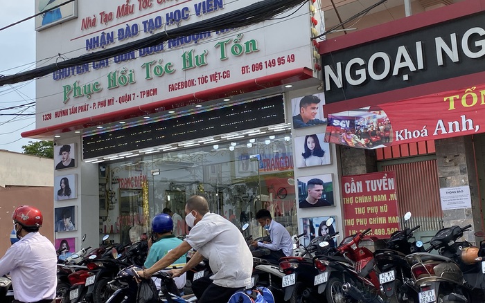 5 barber shop hút sao nam ở Sài Gòn  Barber Shop Vũ Trí