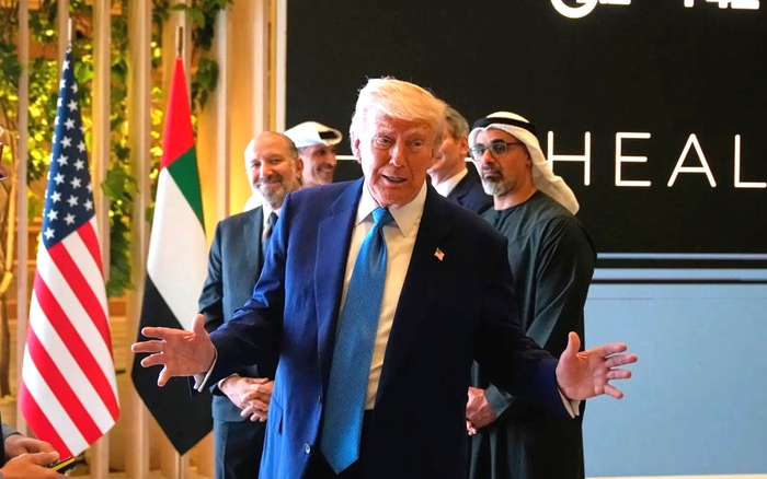 Tổng thống Donald Trump sẽ gửi thư thông báo thuế mới đến ...