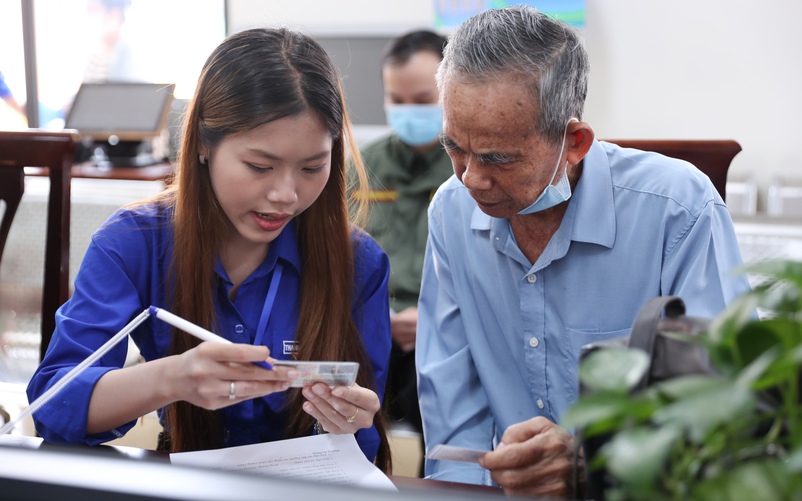 Hình ảnh ghi dấu vận hành chính quyền 2 cấp tại TP HCM